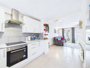 Photo 7- click for photo gallery